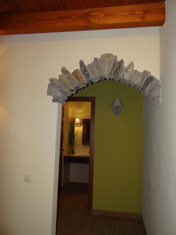Alba D'Esteve. Casa Rural Espot Exterior photo